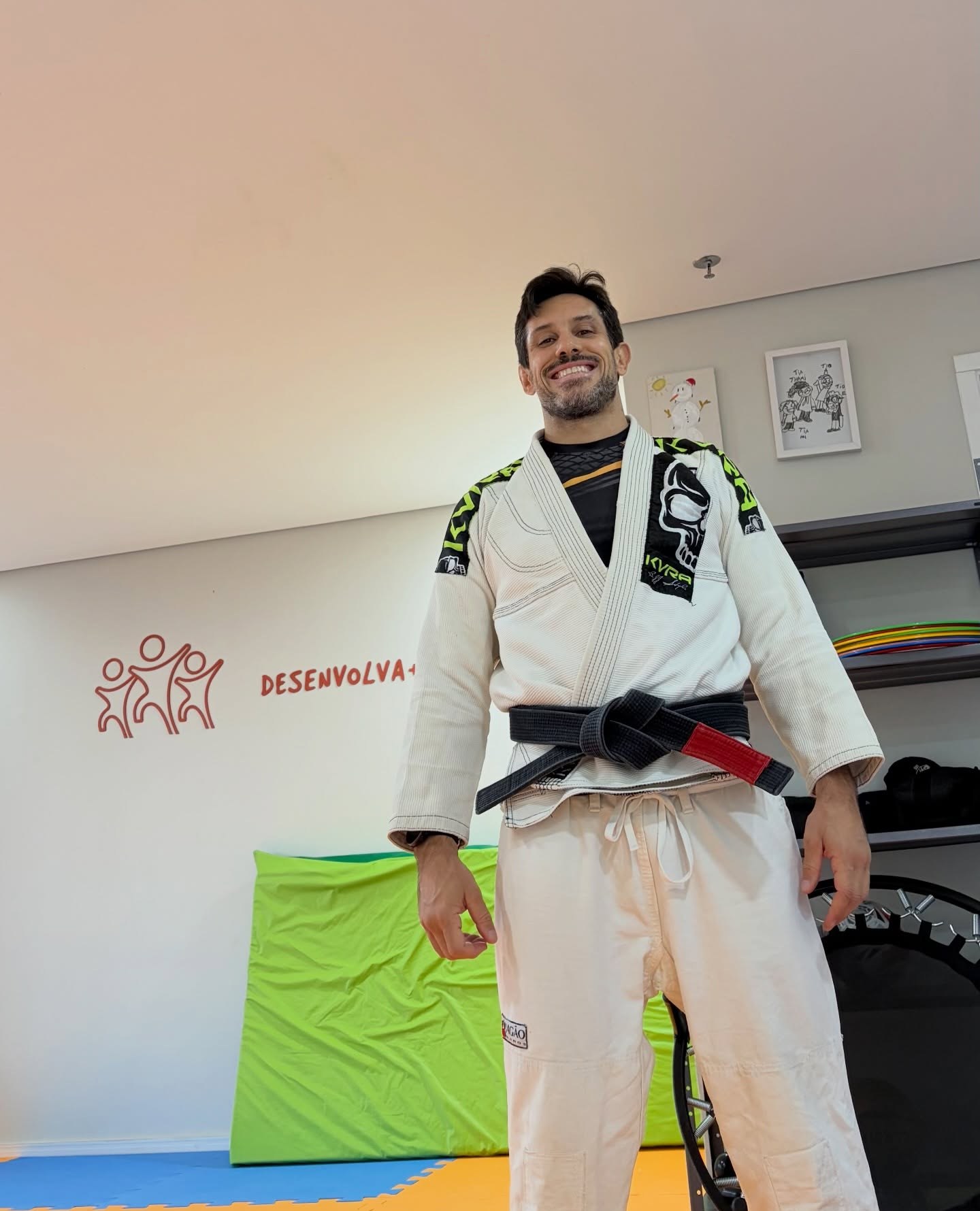 Dr. Guilherme Guida praticando jiu-jitsu